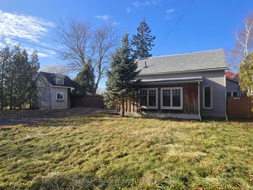 126 Mountain Rd, Grimsby, ON, L3M4E7 | Card Image