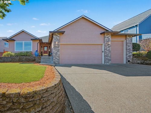 13623 Barclay Hills Dr, Oregon City, OR, 97045-2887 | Card Image