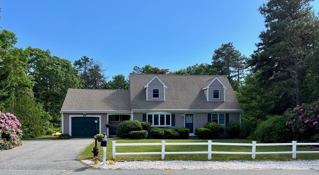 Dry Hollow Ln, Mashpee, MA 02649