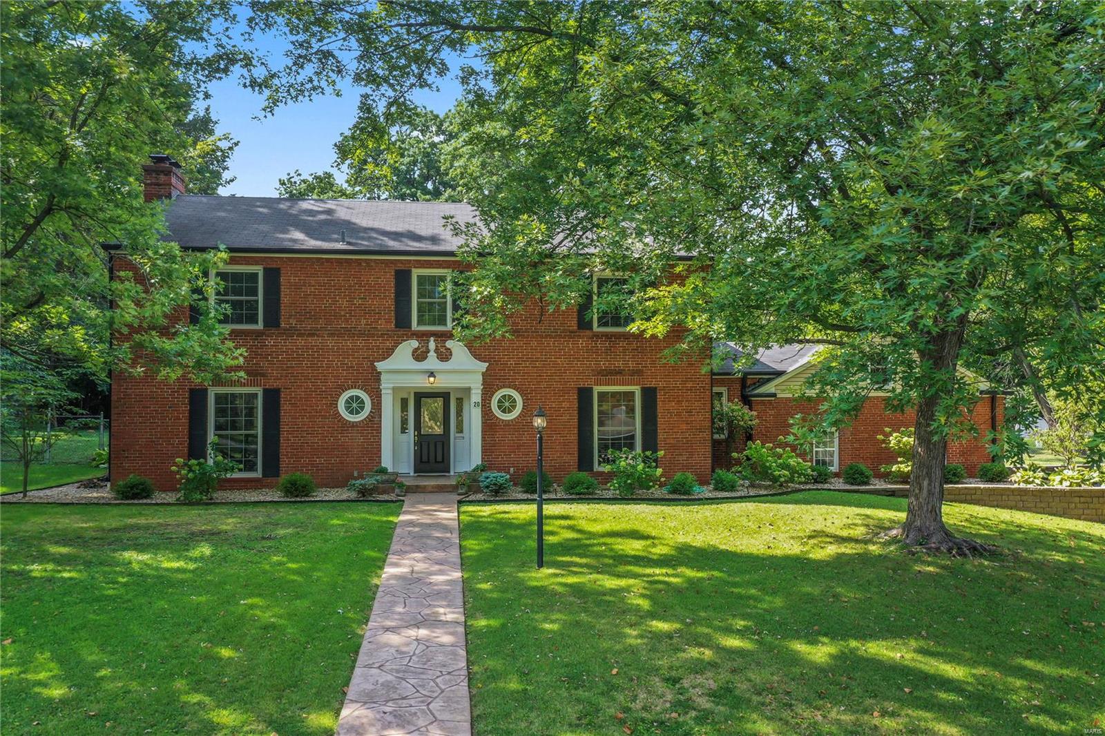 Bellerive Acres , Saint Louis, MO 63121