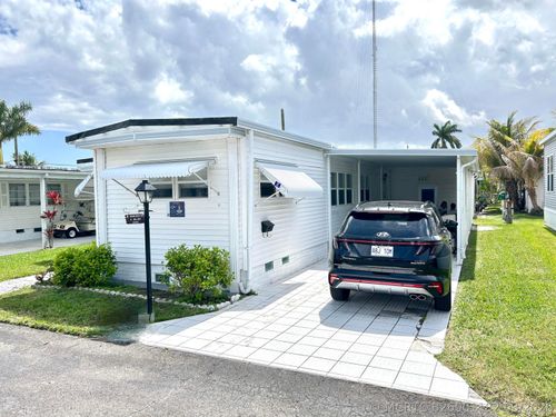 3240 State St, Hollywood, FL, 33021-8324 | Card Image