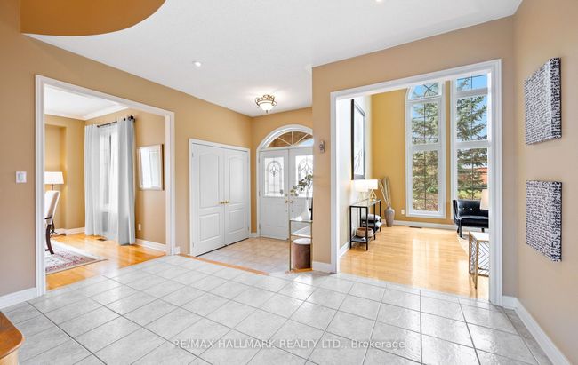 37 Witherspoon Way, House other with 4 bedrooms, 4 bathrooms and 9 parking in Nobleton ON | Image 7