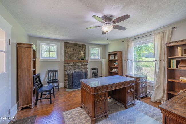 31232 Hollyfield Rd, House other with 3 bedrooms, 3 bathrooms and null parking in Damascus VA | Image 6