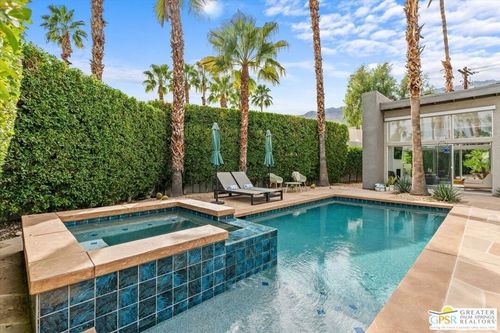 641 Dunes Ct, Palm Springs, CA, 92264-0646 | Card Image