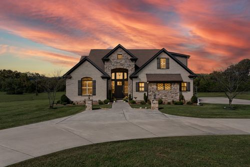 110 Barley Dr, Fayetteville, TN, 37334-3153 | Card Image