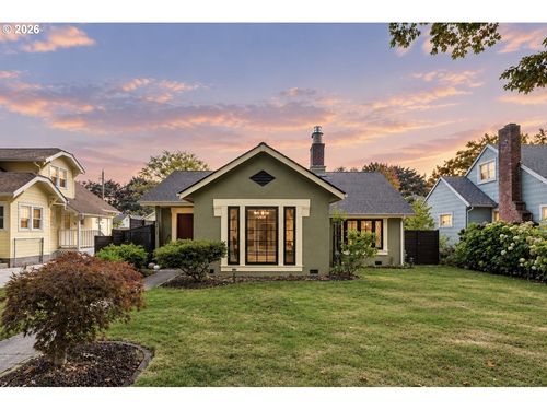 1628 22nd Ave, Longview, WA, 98632-3612 | Card Image