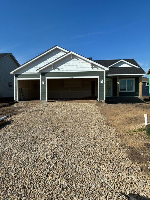 7658 109th St S, Cottage Grove, MN, 55016-2200 | Card Image