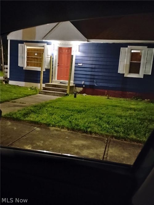 3360 E 112th Street, Cleveland, OH, 44104 | Card Image