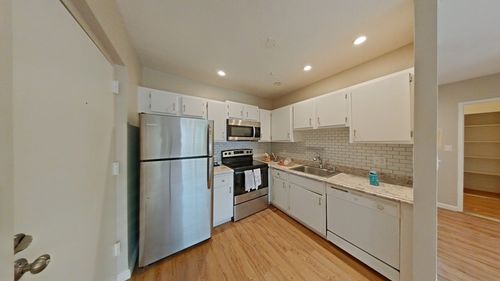 apt-21b-67 Milliken Ave, Franklin, MA, 02038-1752 | Card Image