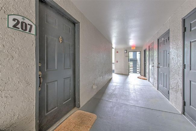 UNIT-207 - 13210 Arbor Isle Dr, Condo with 1 bedrooms, 1 bathrooms and null parking in TEMPLE TERRACE FL | Image 21