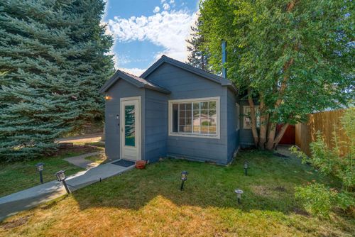 164 E Magnolia Ave, Portola, CA, 96122-7919 | Card Image