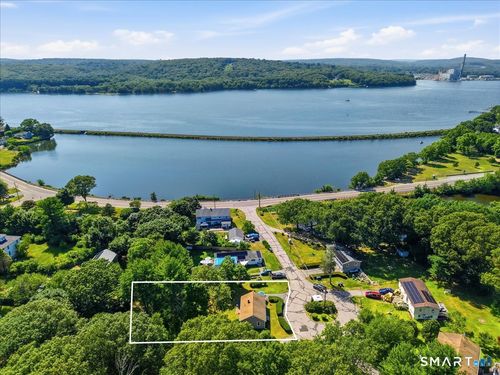 8 Mill Cove Rd, Gales Ferry, CT, 06335-1823 | Card Image