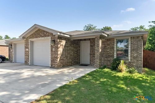 227 E Beeline Ln, Harker Heights, TX, 76548-1909 | Card Image