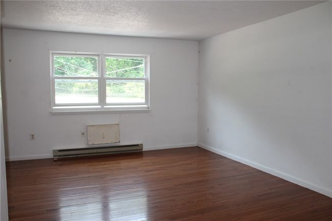 J - 9 Apache Dr, Condo with 2 bedrooms, 1 bathrooms and 2 parking in Westerly RI | Image 6