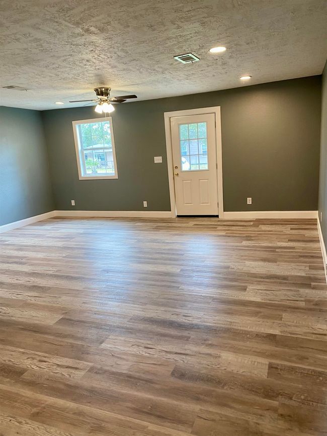 547 Trinity Ave, House other with 3 bedrooms, 1 bathrooms and null parking in Port Arthur TX | Image 6