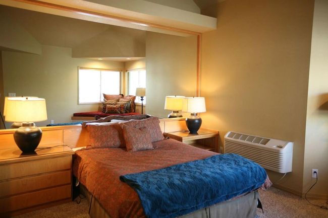 416B unit Bedroom | Image 45