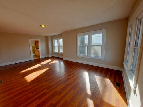 1012 S Fort Ave, Springfield, MO, 65807-1126 | Card Image