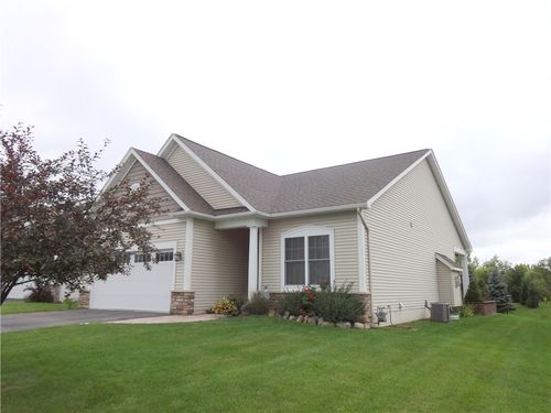 31 Thames Dr, West Henrietta, NY, 14586-9346 | Card Image