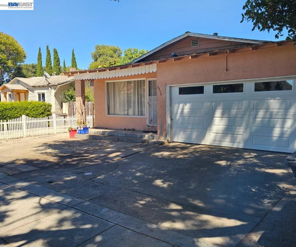 Residential in East Palo Alto 2