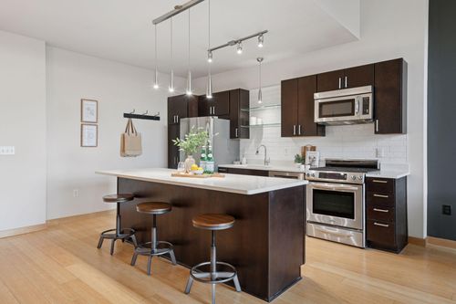 507-521 2nd St Se, Minneapolis, MN, 55414-2368 | Card Image