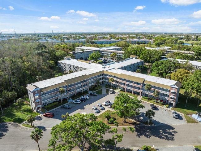 APT-47 - 2461 Rhodesian Dr, Condo with 2 bedrooms, 2 bathrooms and null parking in CLEARWATER FL | Image 23