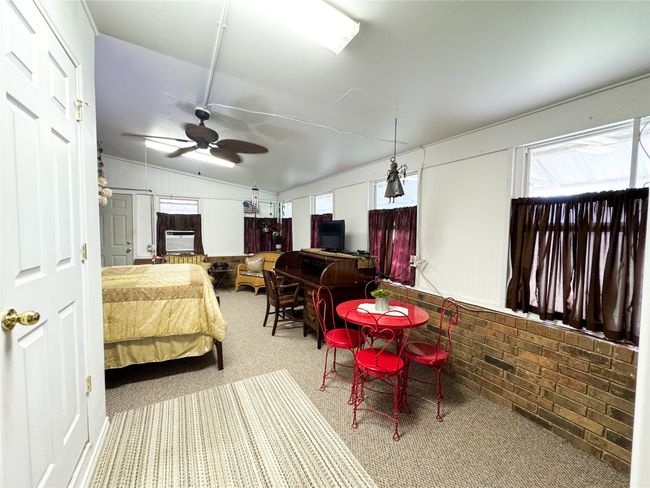 1001 N Avenue H, House other with 3 bedrooms, 3 bathrooms and null parking in Haskell TX | Image 17