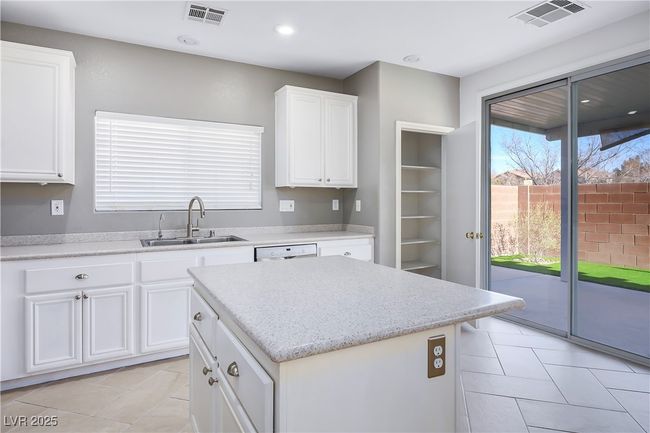 752 White Grotto St, House other with 5 bedrooms, 3 bathrooms and null parking in Las Vegas NV | Image 28