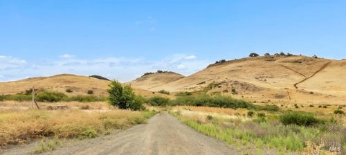 1710 American Canyon Rd, American Canyon, CA, 94503 | Card Image