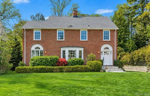 123 Brite Ave, Scarsdale, NY, 10583-1401 | Card Image