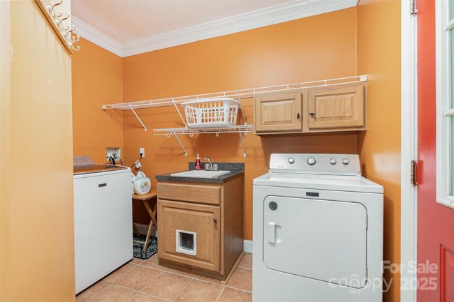 1687 Windy Hill Ln, House other with 3 bedrooms, 4 bathrooms and null parking in Great Falls SC | Image 15