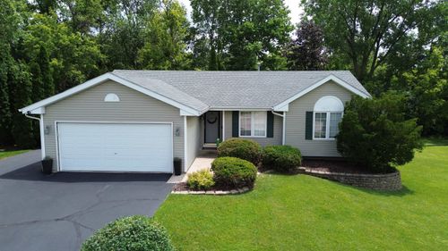 5003 Trafford Dr, Loves Park, IL, 61111-3442 | Card Image