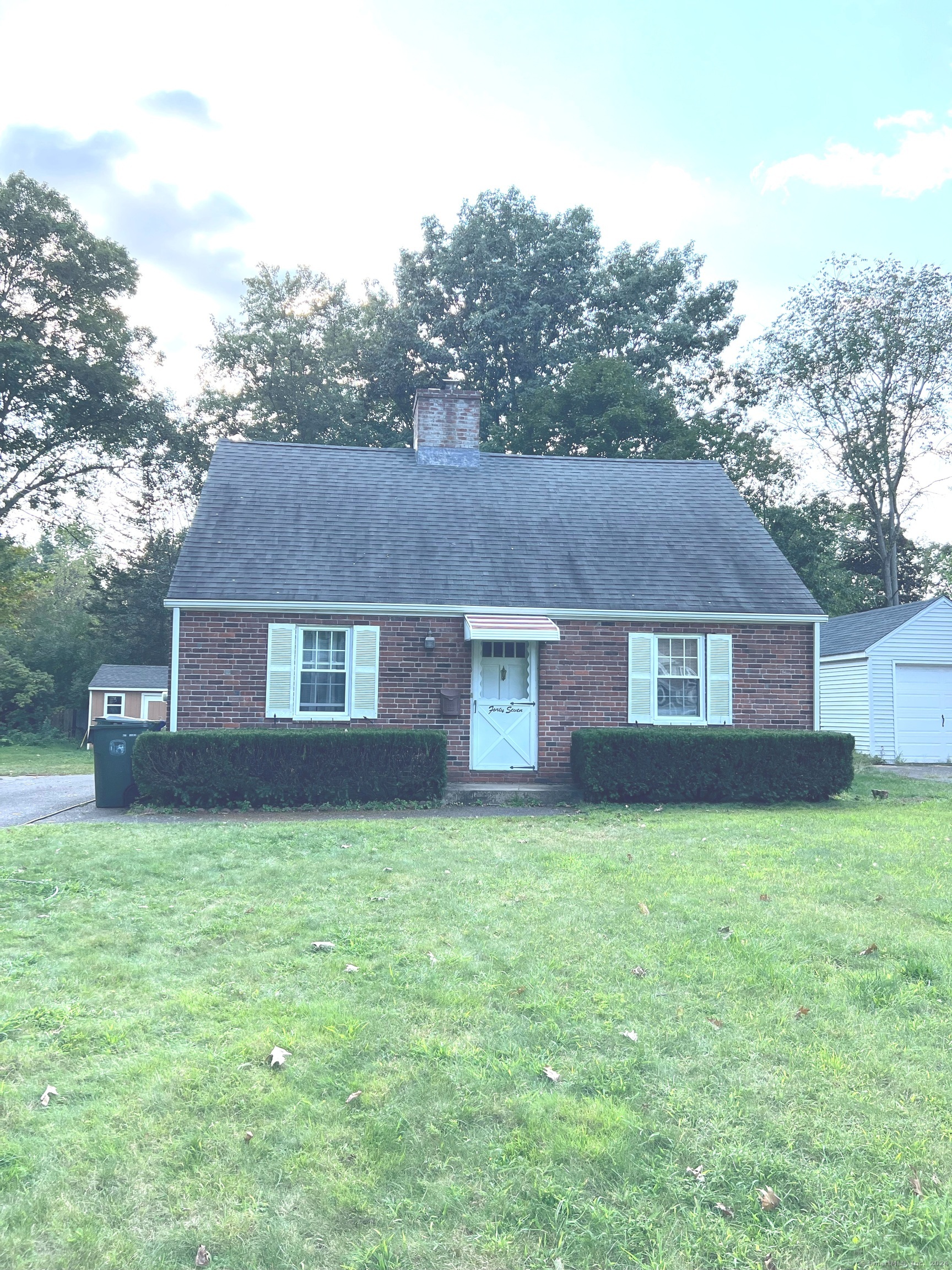 Ridgeway St, Newington, CT 06111