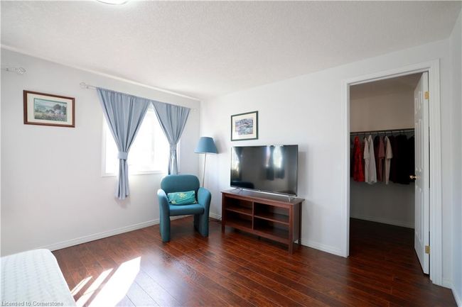 549 Violet St, Townhouse with 3 bedrooms, 3 bathrooms and 2 parking in Waterloo ON | Image 14