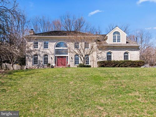 12187 Brecknock St, Oakton, VA, 22124-2348 | Card Image