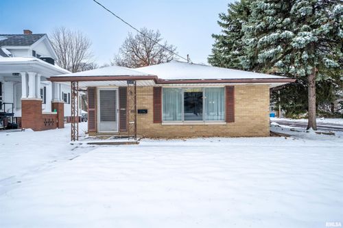 2327 N Prospect Rd, Peoria, IL, 61603-2135 | Card Image