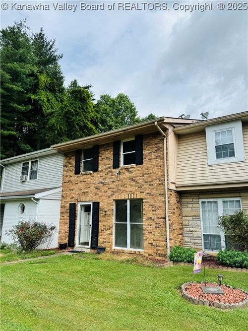 6718 Valley Brook Dr, Charleston, WV, 25312-9456 | Card Image