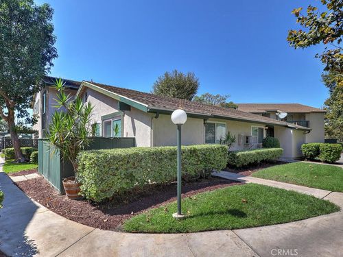 23294 Orange Ave, Lake Forest, CA, 92630-4870 | Card Image