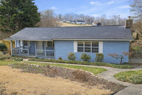 9314 Smith Cemetery Cir, Soddy Daisy, TN, 37379-9025 | Card Image