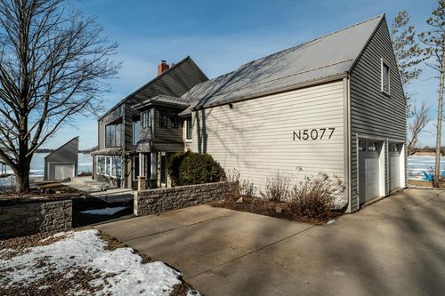 N5077 Lake Drive, HUBBARD, WI, 53034 | Card Image