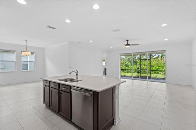 926 Fernleaf Run, House other with 4 bedrooms, 3 bathrooms and null parking in BRADENTON FL | Image 13