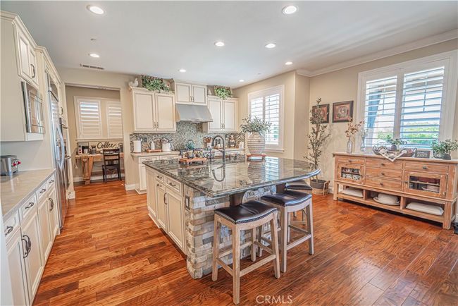 22348 Driftwood Ct, House other with 5 bedrooms, 5 bathrooms and 2 parking in Santa Clarita CA | Image 18