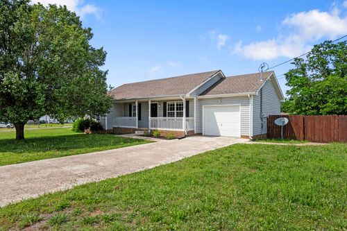 307 Pappy Dr, Oak Grove, KY, 42262-7102 | Card Image