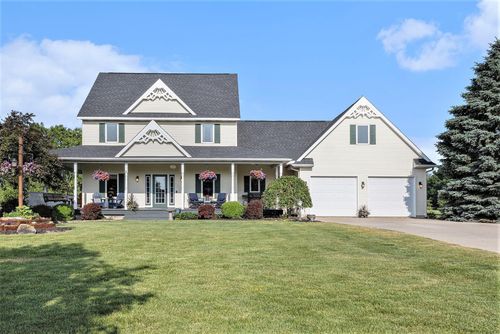 10561 Stirrup Dr Se, Caledonia, MI, 49316-9448 | Card Image