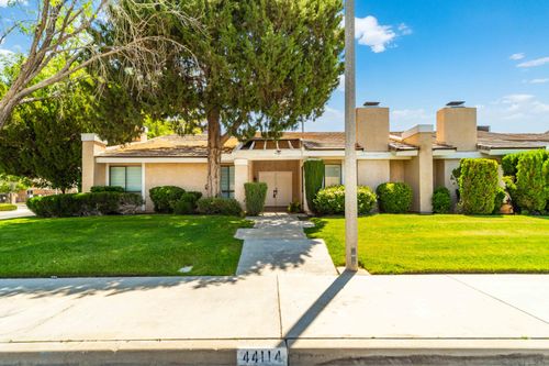 44114 30th St W, Lancaster, CA, 93536-6030 | Card Image