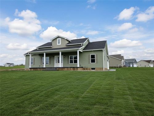 8661 Black Oak Ln, Batavia, NY, 14020-9635 | Card Image