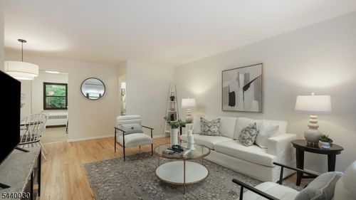 4-37 Sandra Cir, Westfield, NJ, 07090-1184 | Card Image