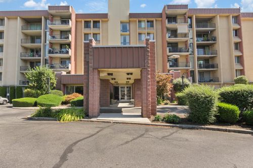 1311 S Westcliff Pl, Spokane, WA, 99224-2028 | Card Image