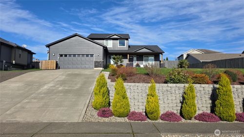 100 Meadow Loop, Montesano, WA, 98563-4718 | Card Image