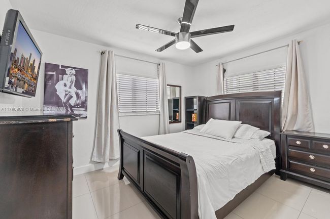 6800 Sw 26 Th St, House other with 2 bedrooms, 3 bathrooms and null parking in Miramar FL | Image 17