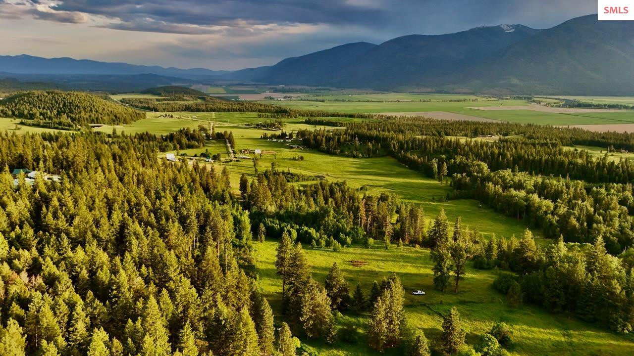 Land in Bonners Ferry